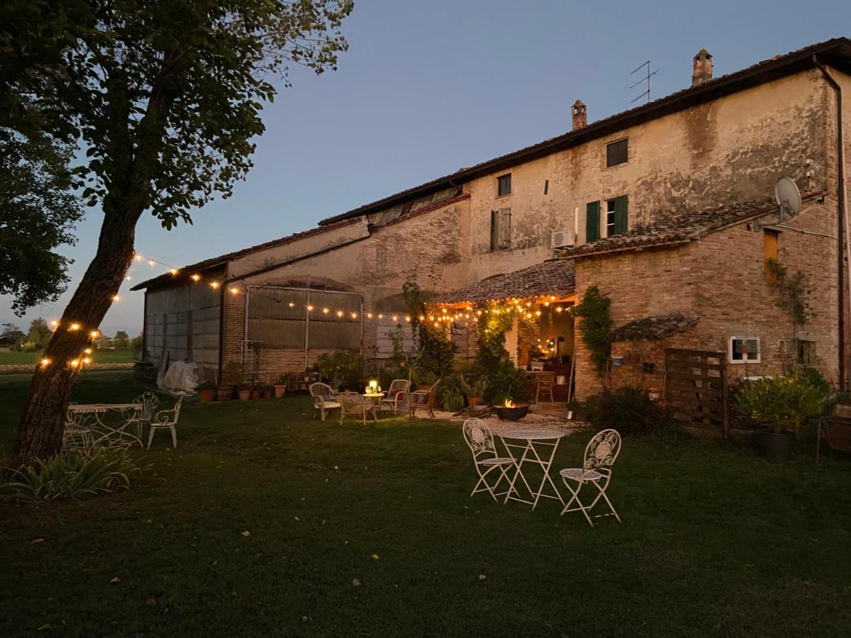 B&B Ostria Vento Medesano Exterior photo
